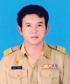 พลากร ถาดทอง<br />

